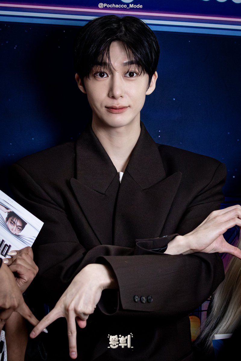 윤🤍휘🐶 tweet media