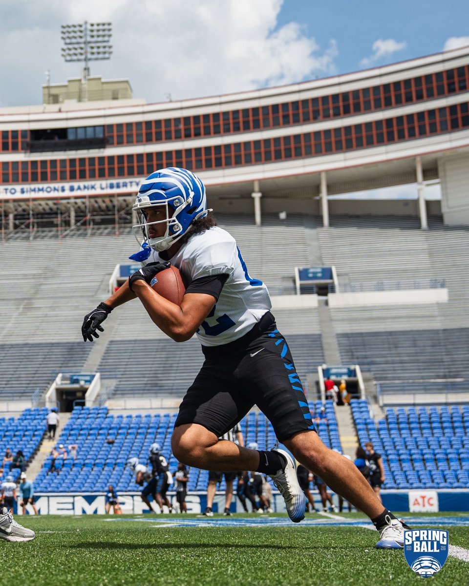 Memphis Football tweet media