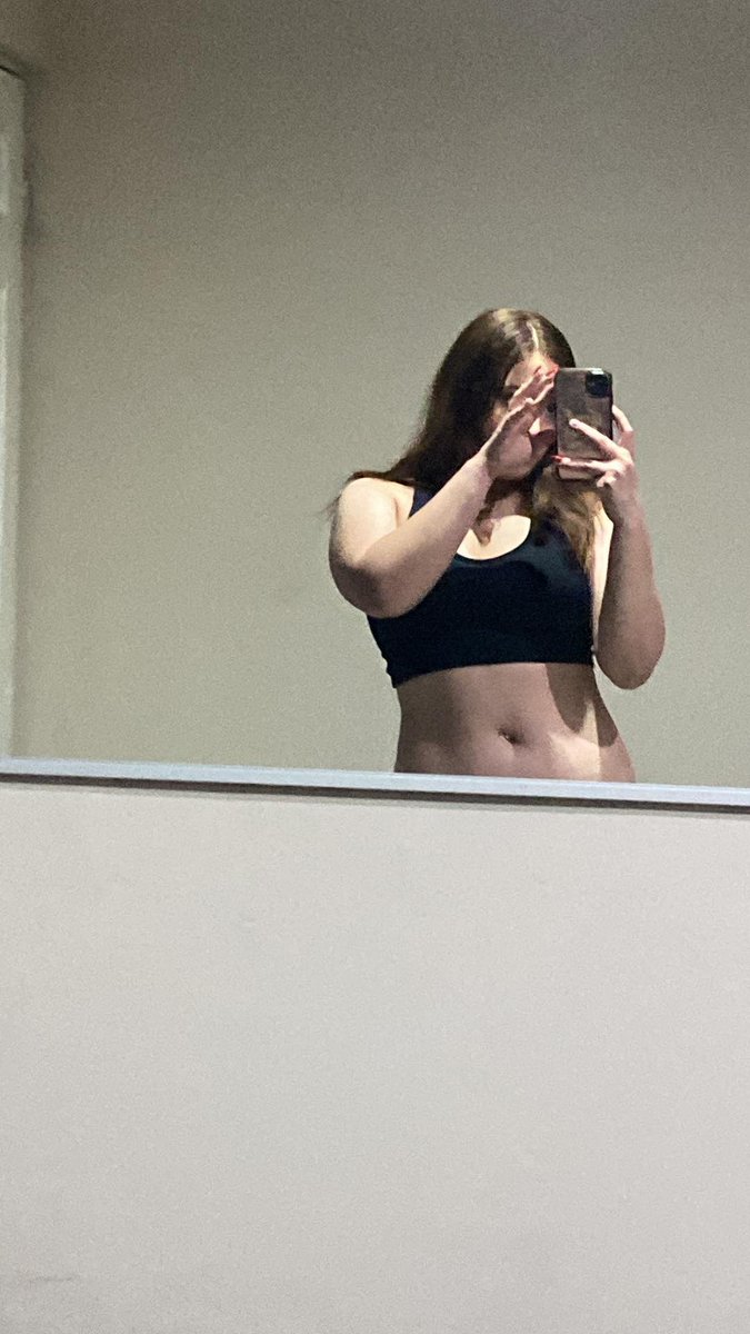 Stephanie tweet media