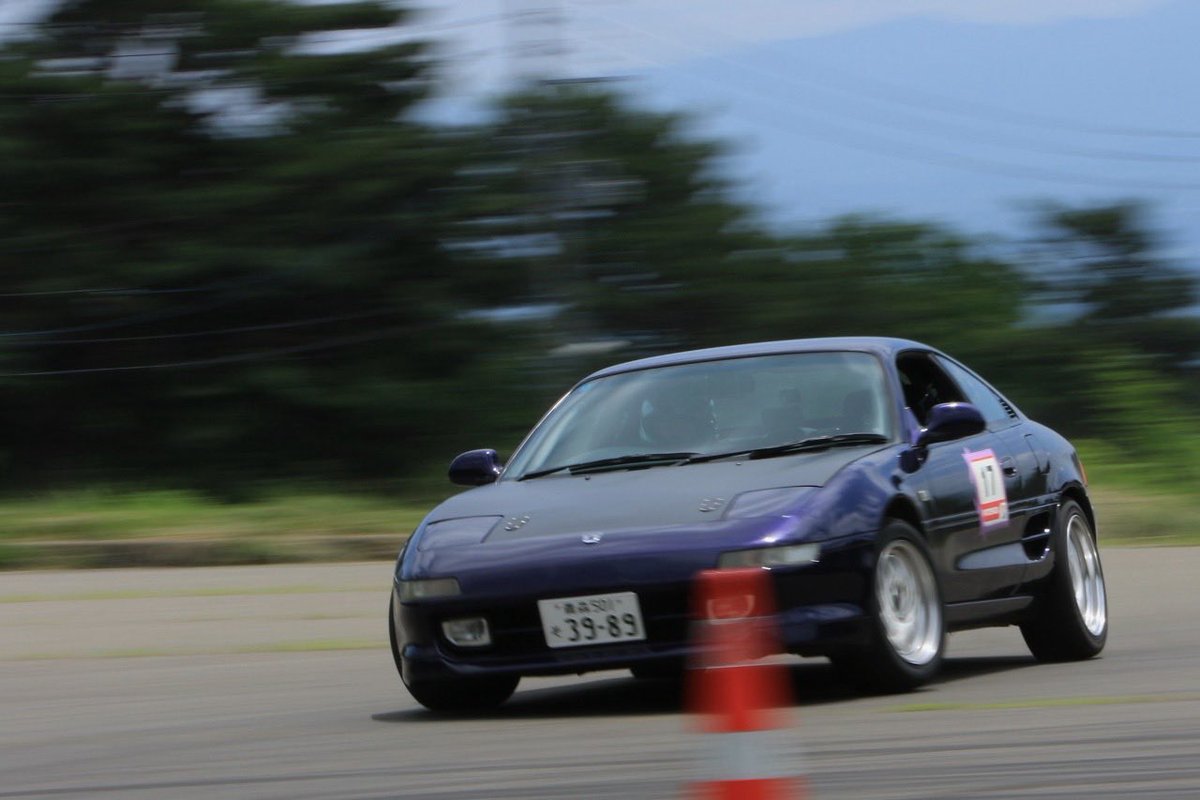 uZCtAcFirpzRnZg's tweet photo. #愛用レンズを画像付きで布教する
7D mark II +70-200 2.8L
モータースポーツは主にこのレンズ👍📸
#カメラ
#7DmarkII
#70-200.2.8L
#モータースポーツ
#百沢ジムカーナ
#全日本ダートトライアル https://t.co/rCvaG7Ayhc