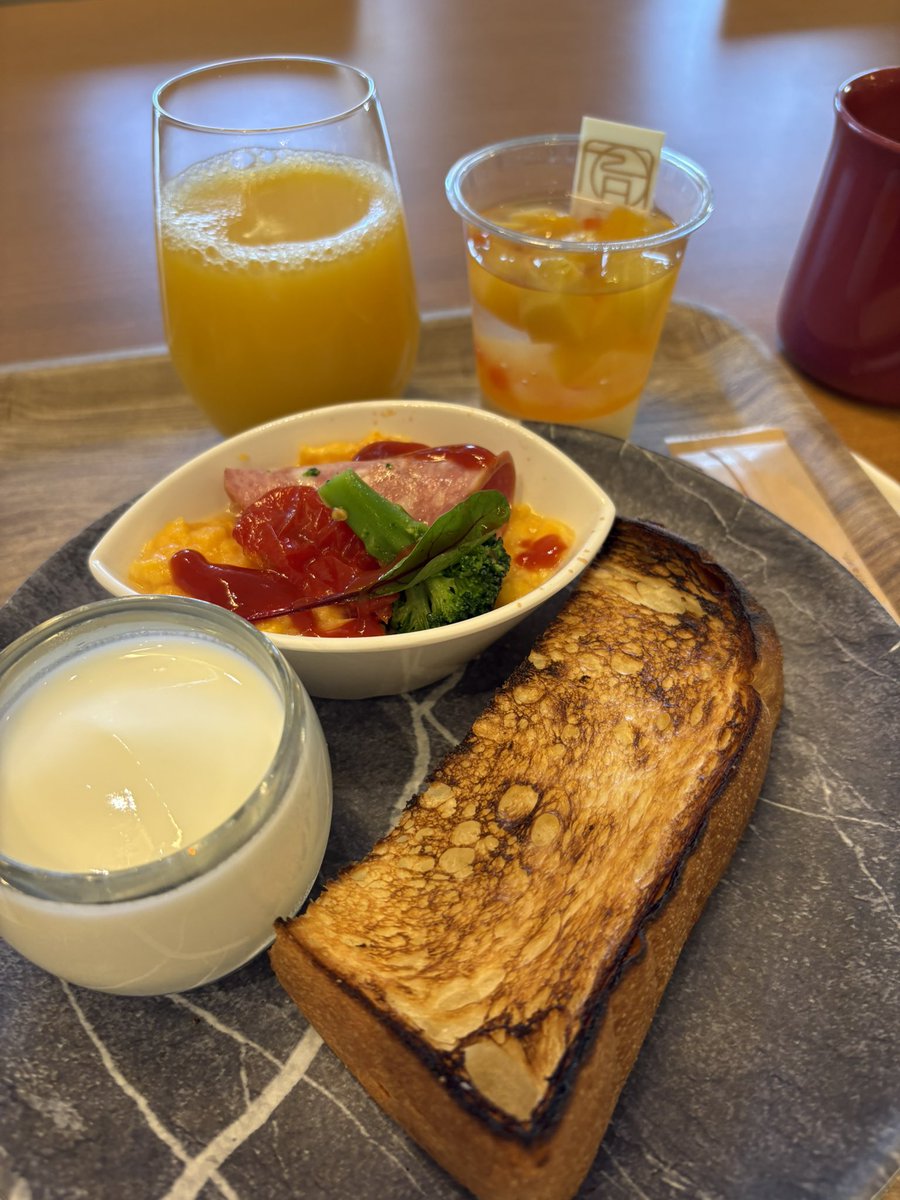 クリパレは2回目から理解度が格段に上がると聞いているので…
楽しみ楽しみ♡
RYOFUは目が足りない…！
初めてモーニングいただいたけど、美味しい🫶