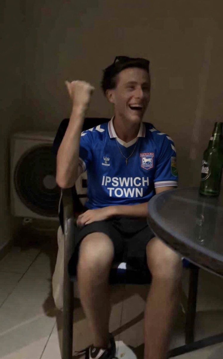 Aaron Johnson 🚜 tweet media