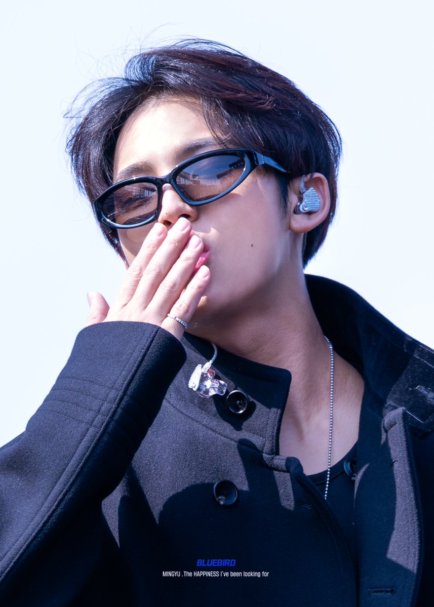 𝘽𝙇𝙐𝙀𝘽𝙄𝙍𝘿 tweet media