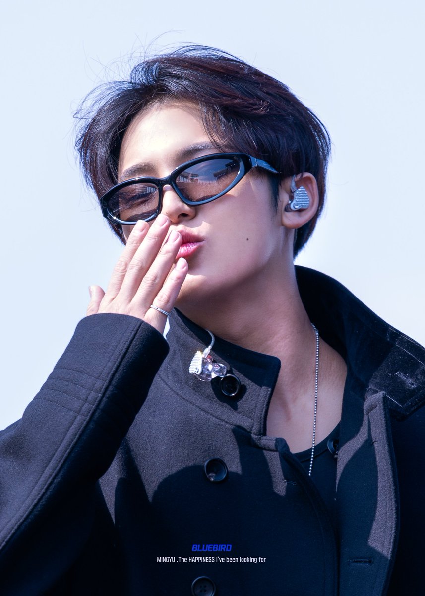 𝘽𝙇𝙐𝙀𝘽𝙄𝙍𝘿 tweet media