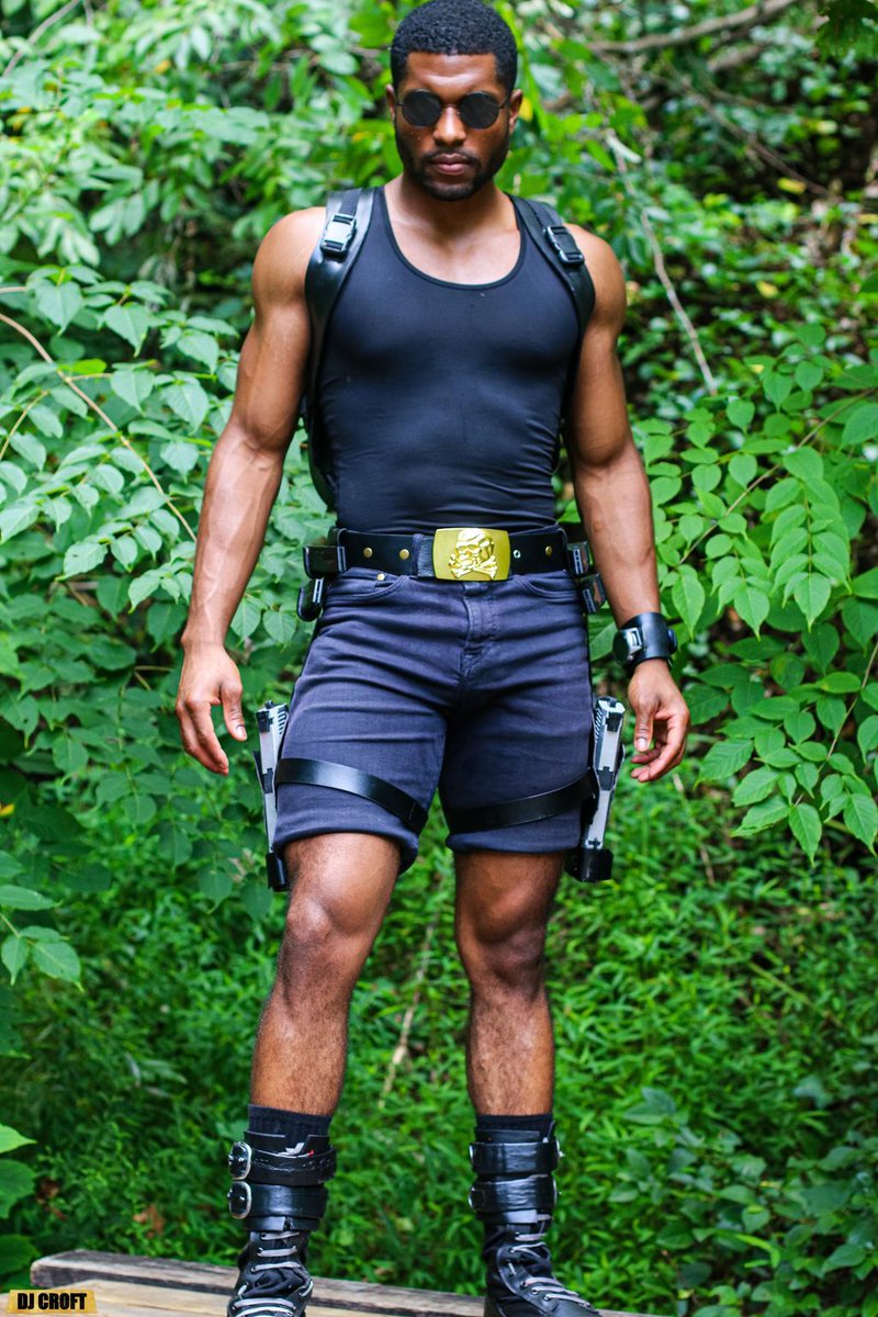 “No warnings. No second chances."
📸 Images taken by the incredible Tonny Caicedo
.
.
#tombraider #angelinajolie #laracroft #cosplay #artist