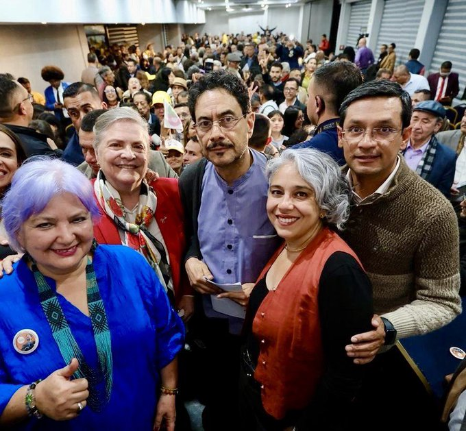 Emiliosky tweet media