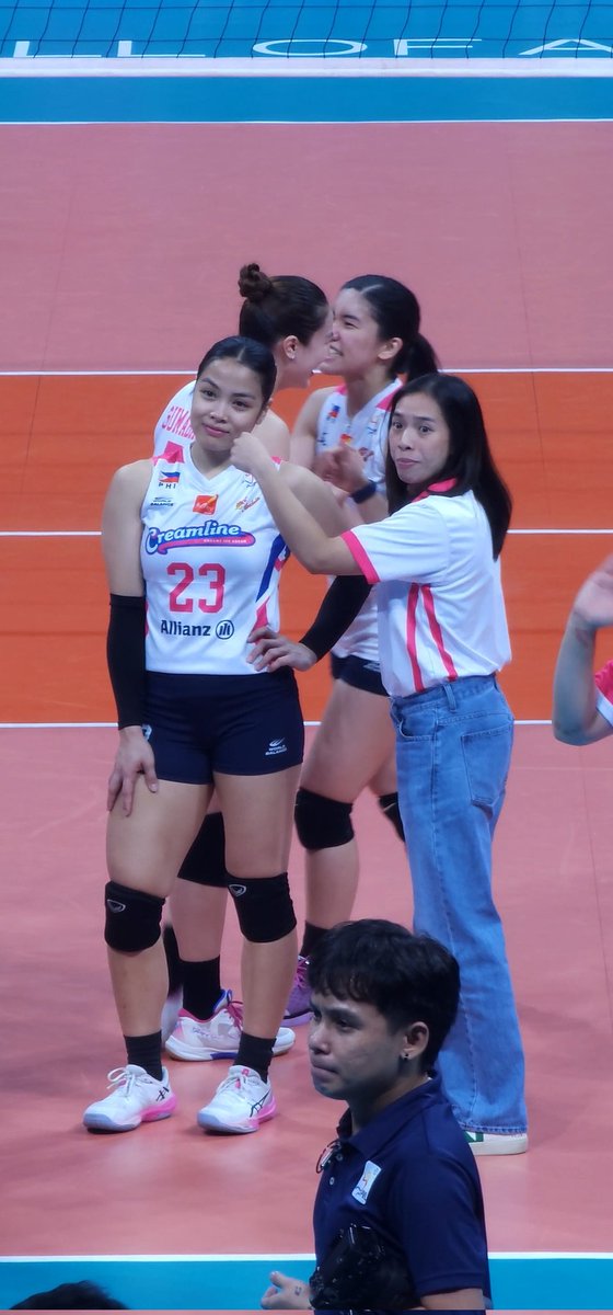 Peter_Pan tweet media