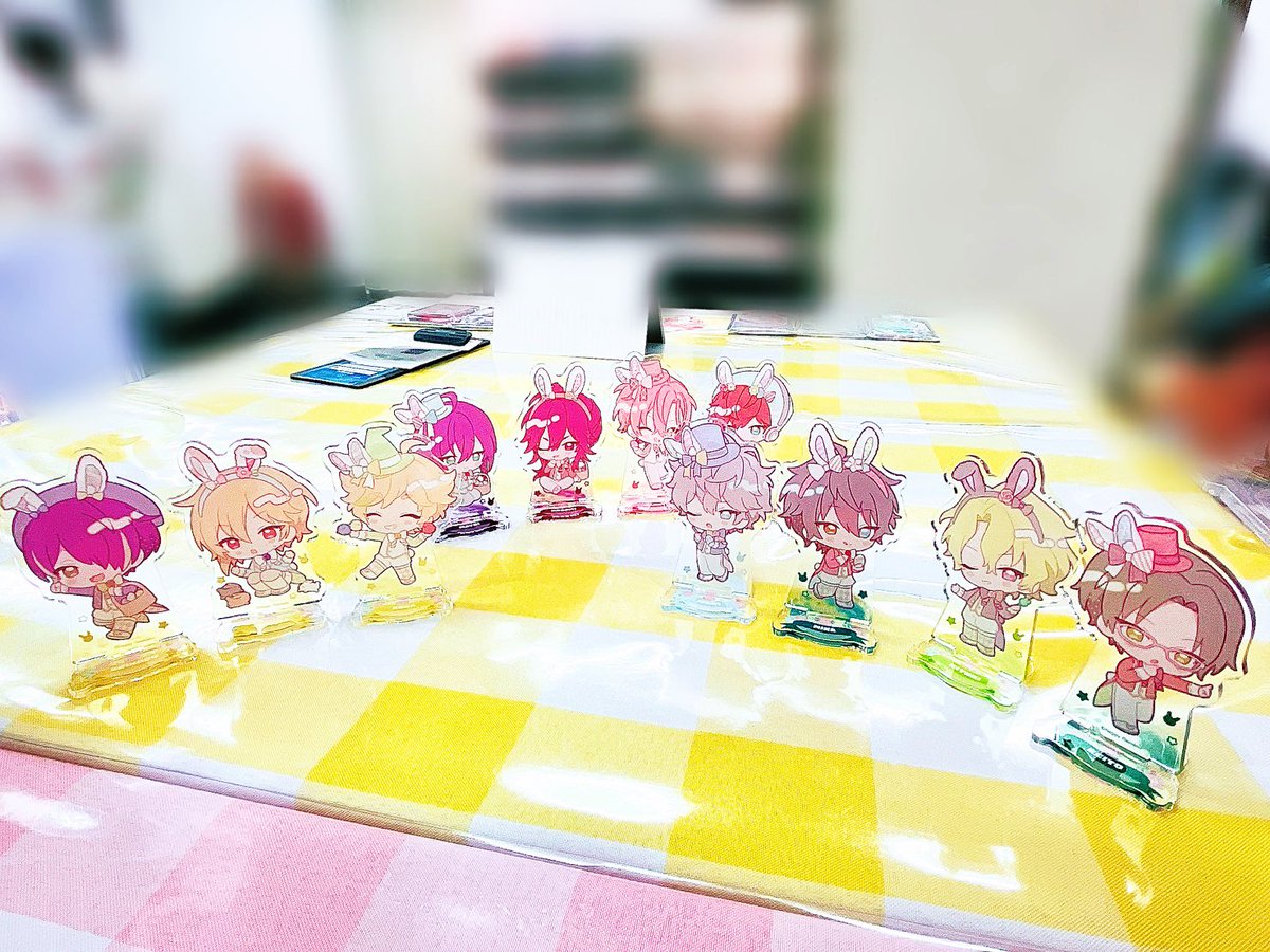 ax5_ay's tweet photo. アニカフェとTDC行ってきた🥳
アクスタすごい揃ってくれて、しかもKnightsの席で最高だった😭🙏 https://t.co/GKTRVR7dO4