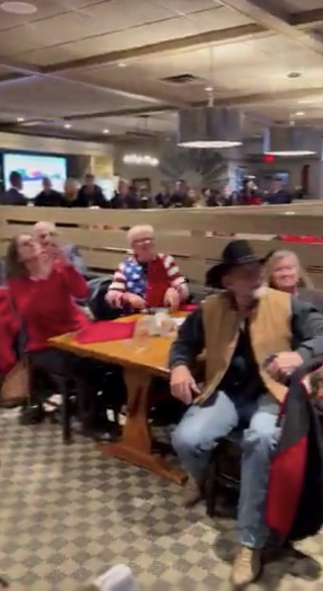 Race Gate tweet media