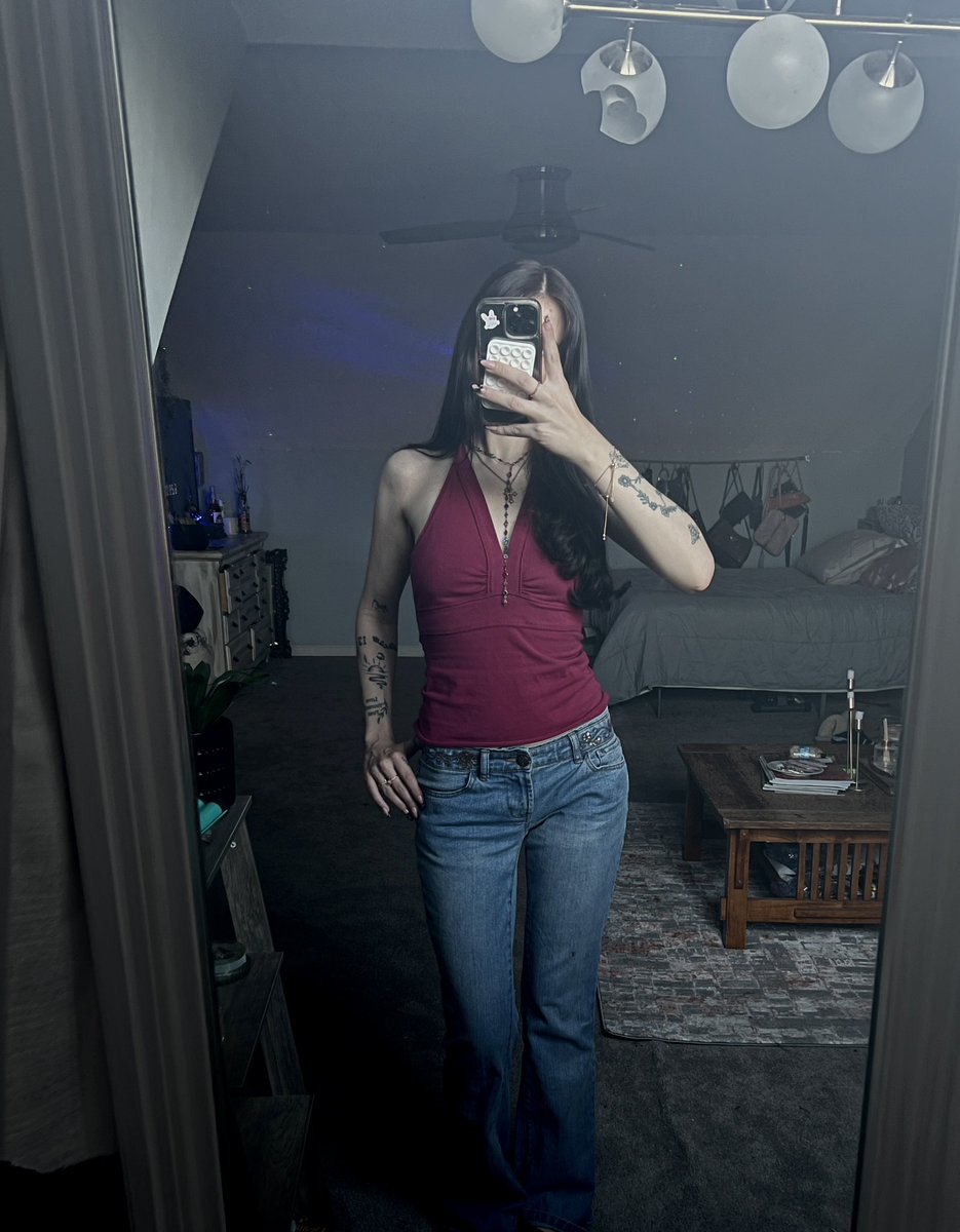 ᵍʳᵒᵇᶻⁱ tweet media