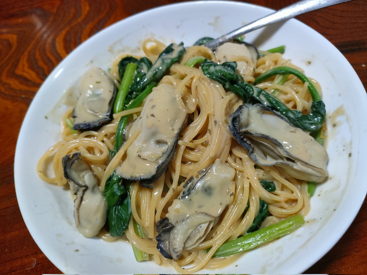 みつる tweet media