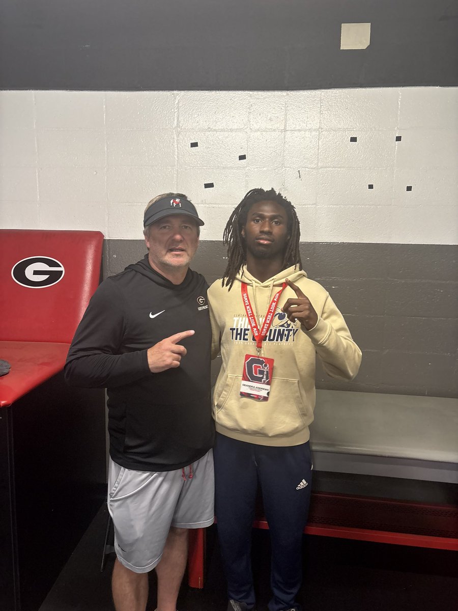 Deandra Andrews tweet media