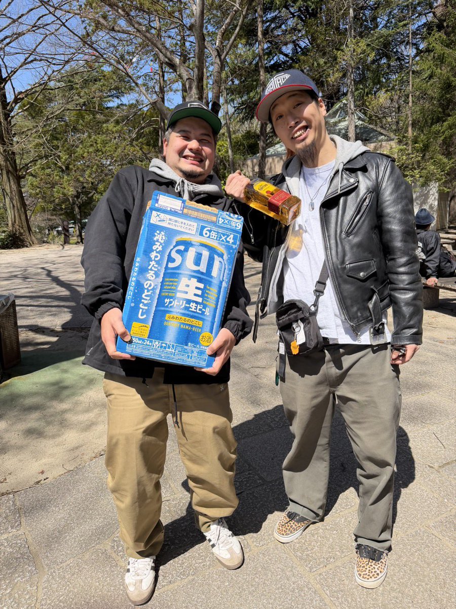 ストリート大作戦の主催　たっけさん（<a href="/takkedake/">たっけさん</a> ）からキンッキンに冷えたビール1ケースとカッチカチにカタいテキーラを差し入れていただきました！！！！
ありがとーございますー！！！！
#バズブリ 
#何故かビールは数分で無くなりました 
#まだ午前中だよね