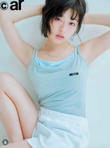 lohengrin_lud's tweet image. ◆森七菜さん、元気溌剌に健康的な体躯で誌面飾る◆
森七菜、撮影のために大好きなビールも我慢！「効果は出てるかしら？？？」可愛い大爆発のビジュ公開♡ 
#森七菜 #ar @ar_mesugirl 
▼記事▼ 
ar-mag.jp/articles/-/198… @ar_mesugirlより