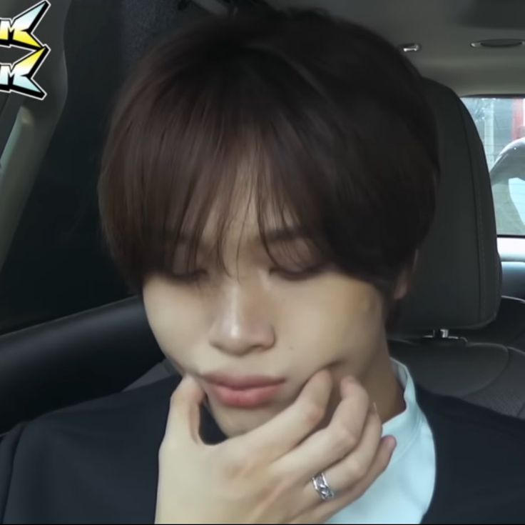 𝔫𝔢𝔬𝔟𝔢𝔞𝔯𝔷 🧸🖤⋆˙⟡ tweet media