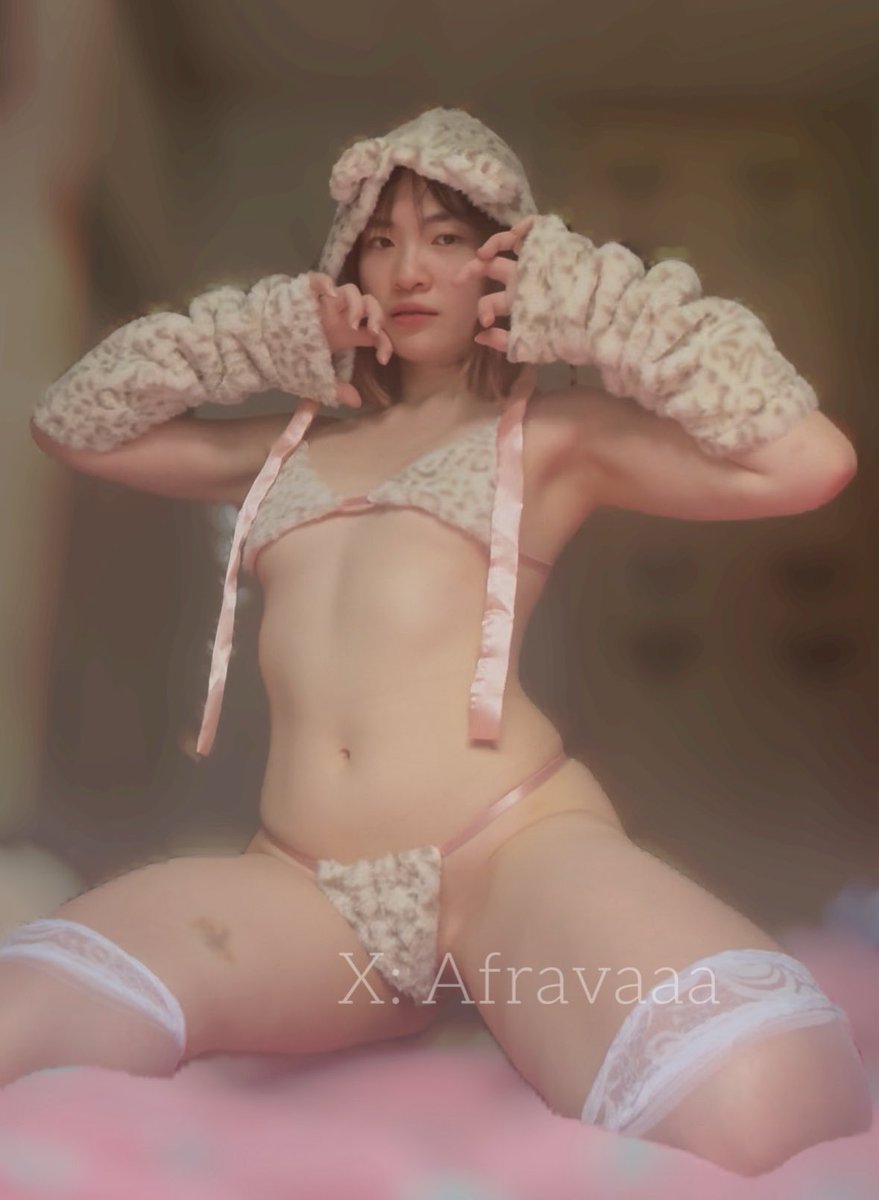 Afra🍦 tweet media