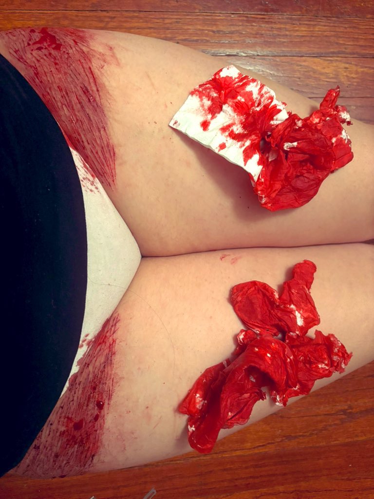 ༺ lovly ༻ tweet media