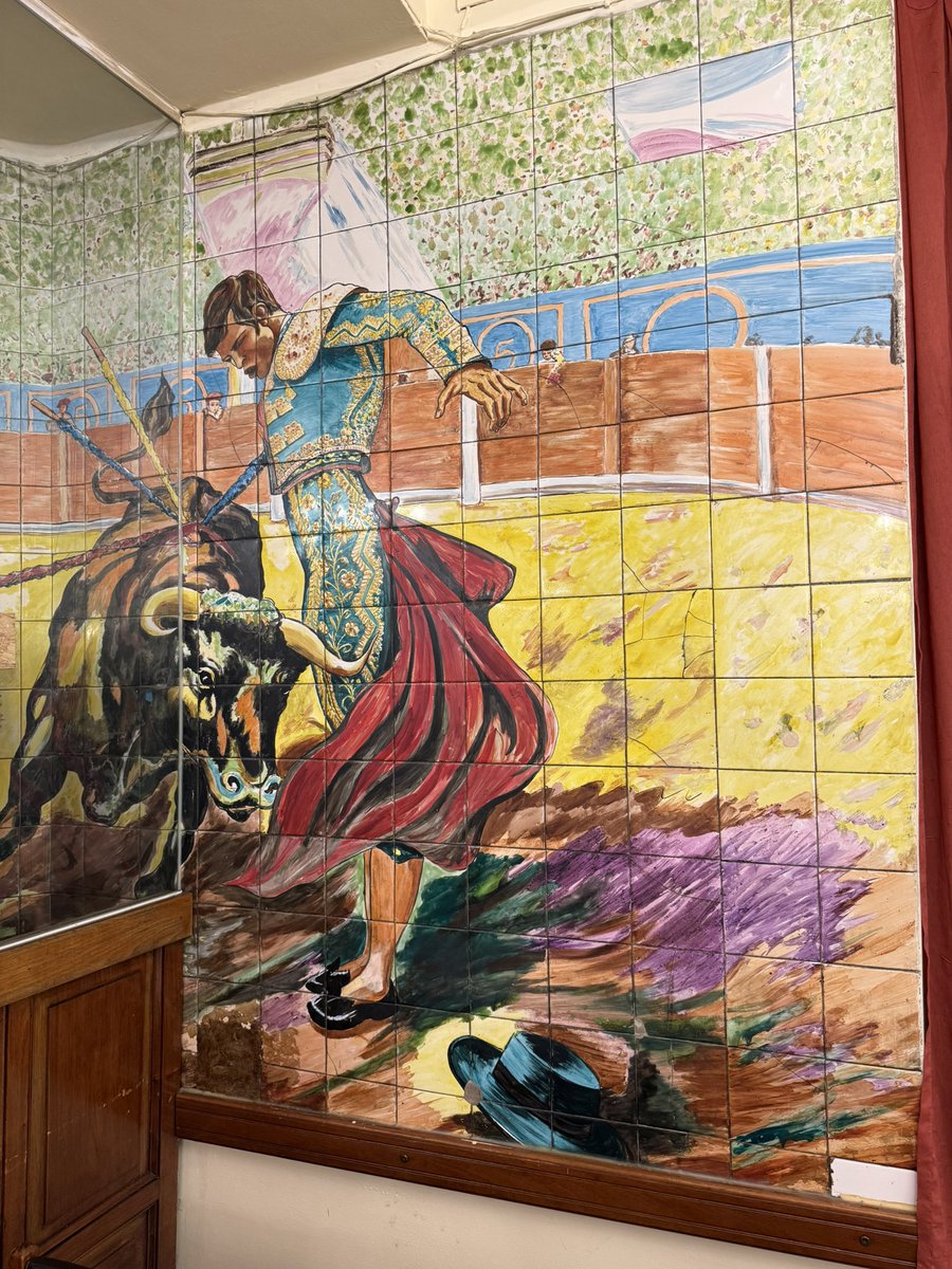 El restaurante más viejo de Bs As , de 1860 , El Imparcial 

Buenas Noches