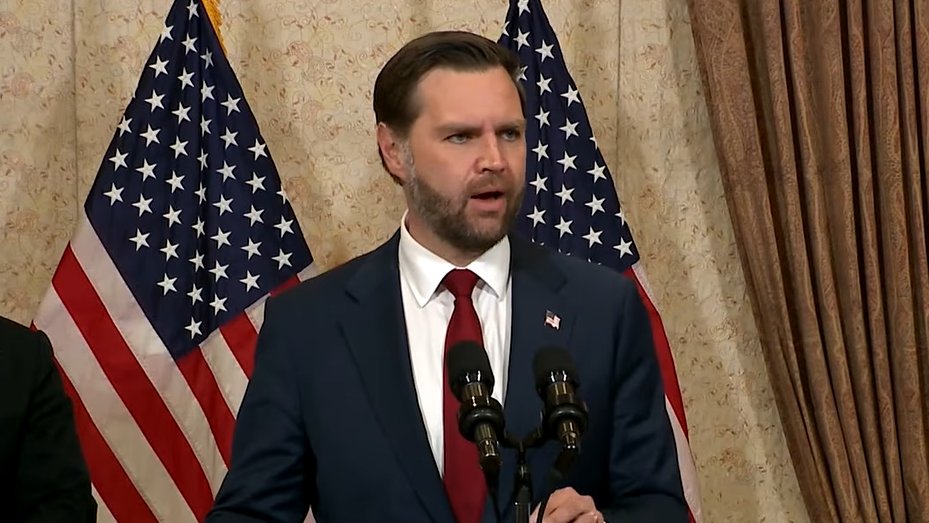 اسلام آباد میں ایران اور امریکہ رات بھر جاری رہنے والے مذاکرات کے باوجود معاہدے پر پہنچنے میں ناکام

لائیو پیج: bbc.in/4mlEdBz