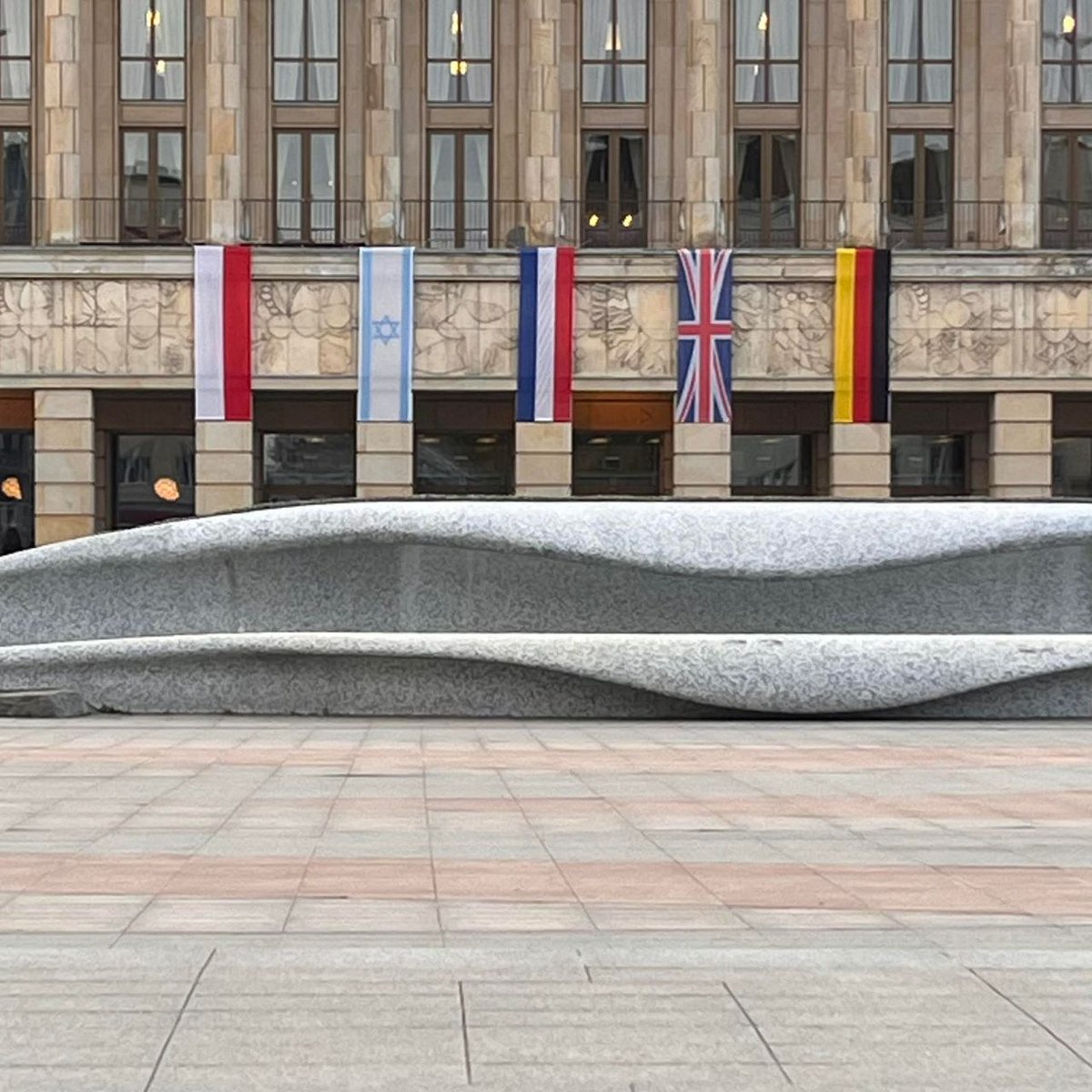 Paula Poreda tweet media