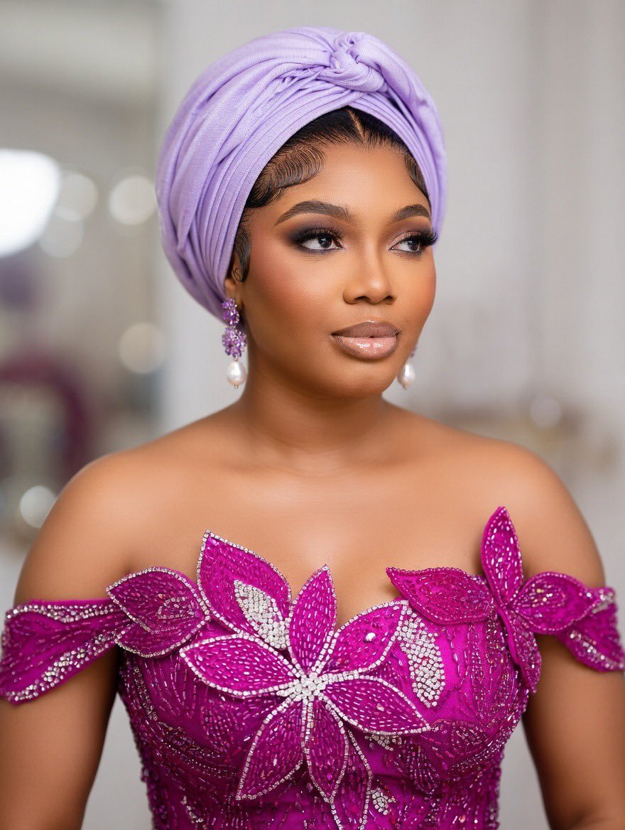 AFiA ÐiMPŁË tweet media