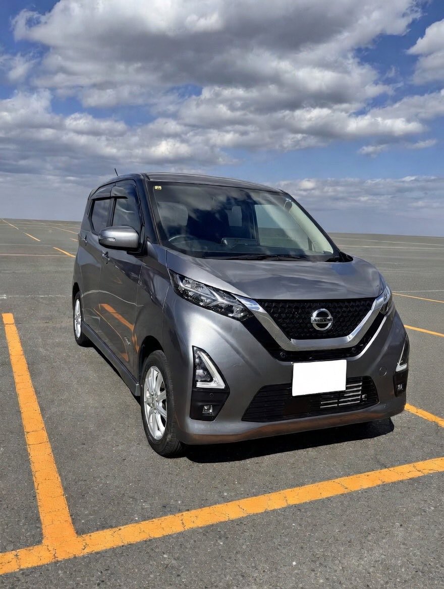 みっつよっつ@初NISMOのオーラニスモ tweet media