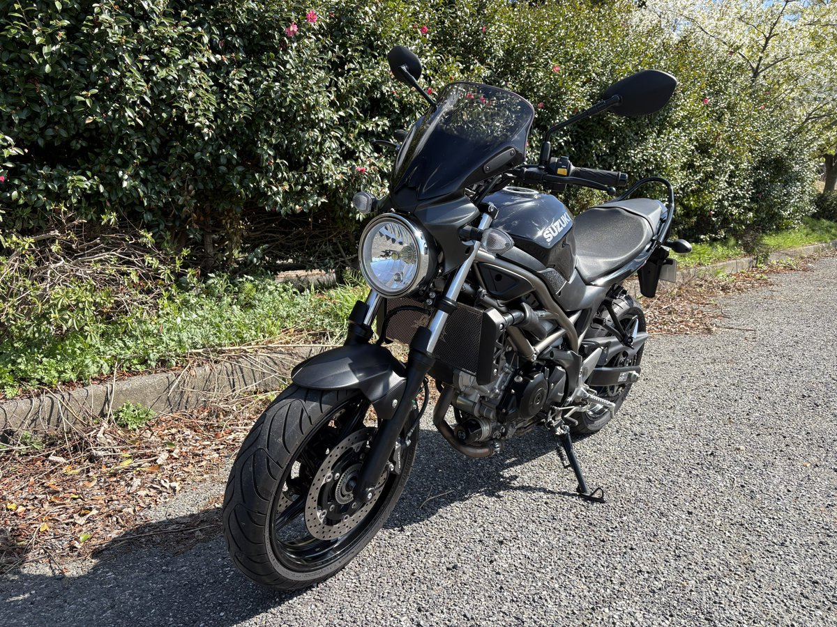 nabecbr600rr's tweet photo. 新しい相棒のSV650です😁
軽くてヒラヒラで楽しい〜
これからよろしく頼むよ！
 #SV650 https://t.co/1MYvxtoT3T