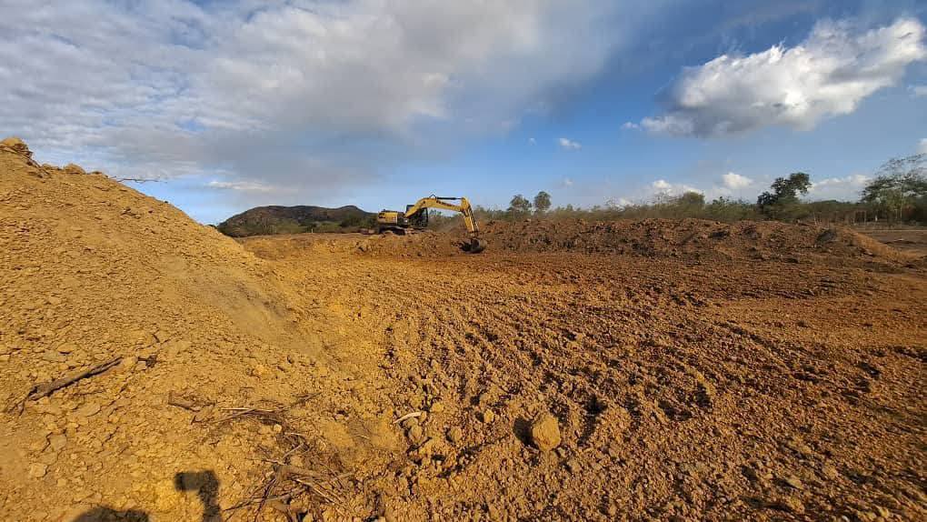 Islavisión tweet media