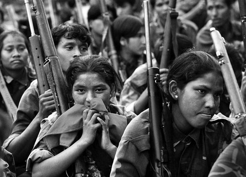 EDITORIALE DI AND – SOSTENERE LA RIVOLUZIONE IN INDIA E LA RESISTENZA NAZIONALE IN PALESTINA E IN IRAN È IL COMPITO PIÙ IMPORTANTE DEGLI ANTIMPERIALISTI DI TUTTO IL MONDO

(Traduzione non ufficiale dell’ultimo editoriale di A Nova Democracia)

perlademocraziapopolare.com/editoriale-di-…