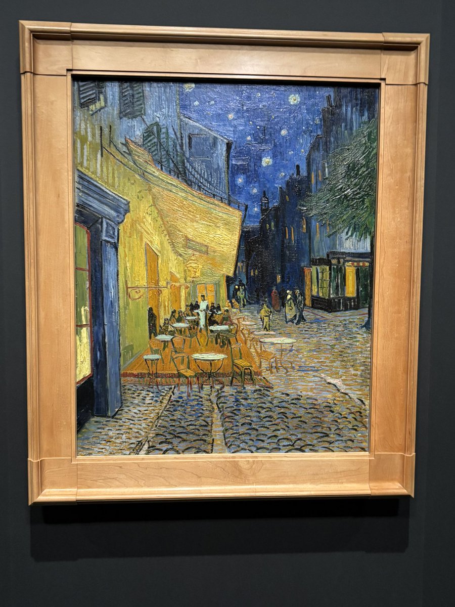 G77Uw's tweet photo. 夜のカフェテラス、見たかった絵見れたし満足🖼️撮影OKの絵なので載せます https://t.co/R5zMCR5UYV