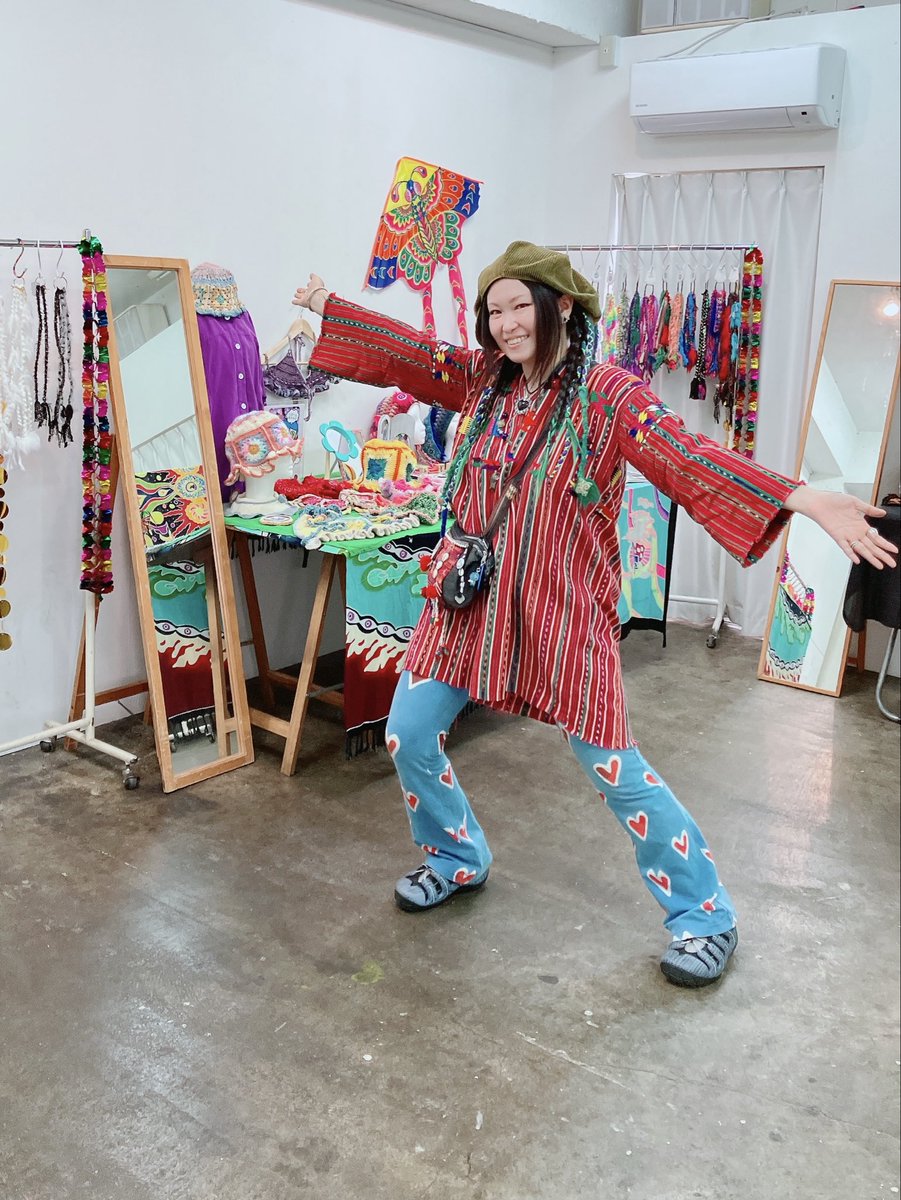 ばあばら tweet media