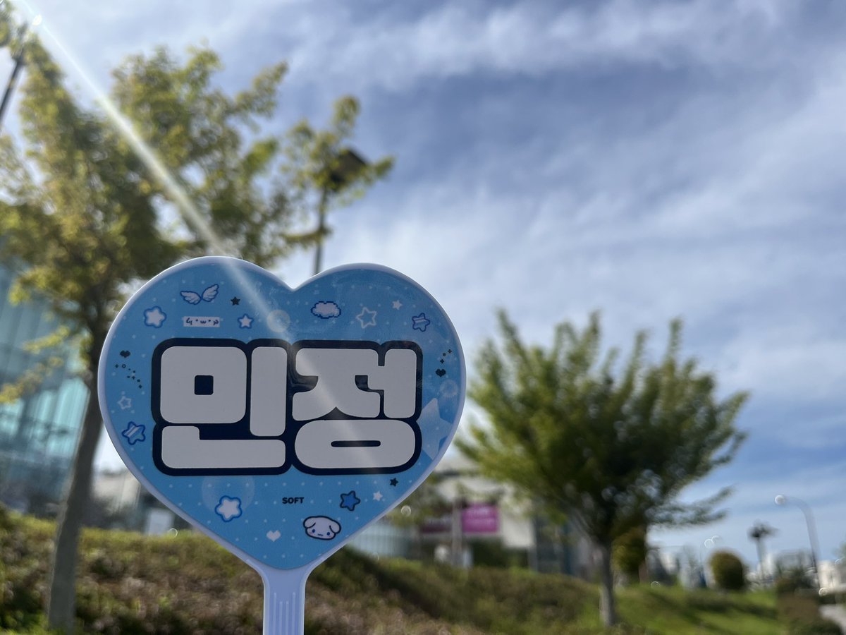 石川エリザ🥨 tweet media