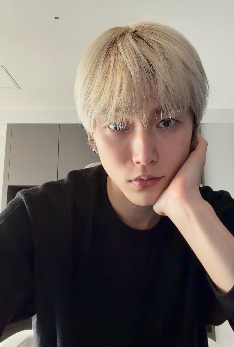 dearhoney tweet media