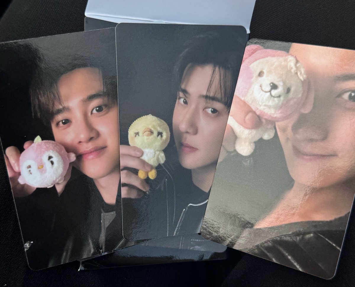geollleee's tweet photo. 엑소 트레카 셀포 막콘 현장 교환 구해요
트레카 교환
저 : 아래 사진
님 : 카이 셀포 https://t.co/rzZj5EOLFl