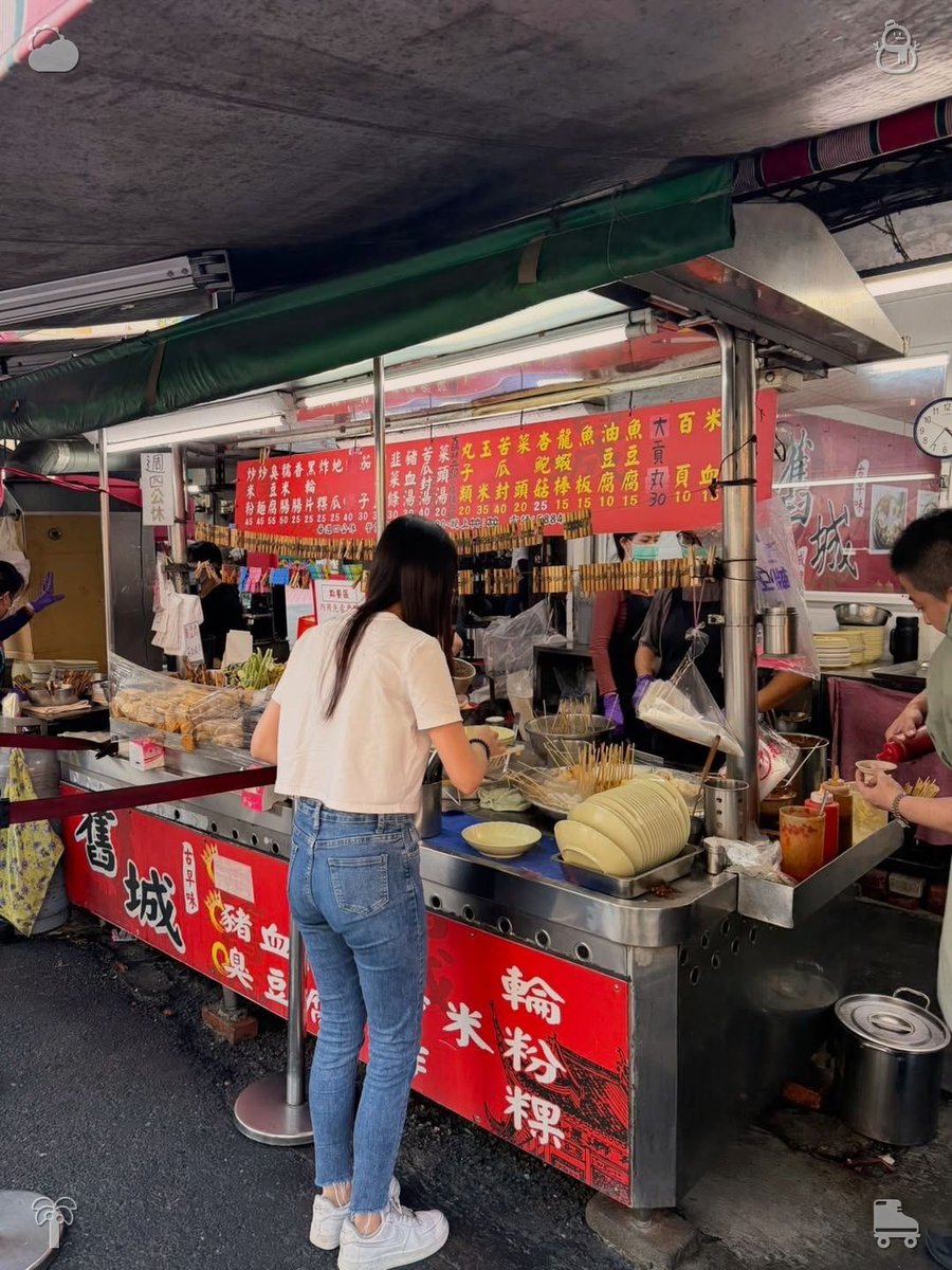 Michael68580495's tweet photo. 炸鸡爱好者不容错过！这种风味体验令人回味无穷。 https://t.co/CIaPtyMs6R