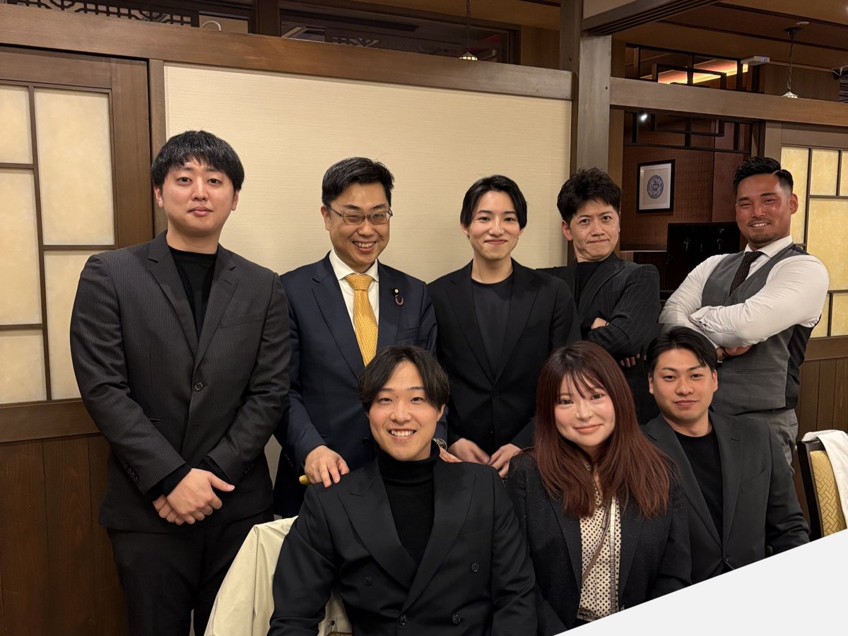 Image for the Tweet beginning: 福岡に戻って、後援会『博秋会』総会。
四半期に一度、福岡の実績を報告しています。
今日もイラン情勢による価格高騰を含むたくさんの宿題を頂きました。
貴重なご指導に心から感謝です。しっかりやり抜いてご報告してまいります。
有難うございました。 