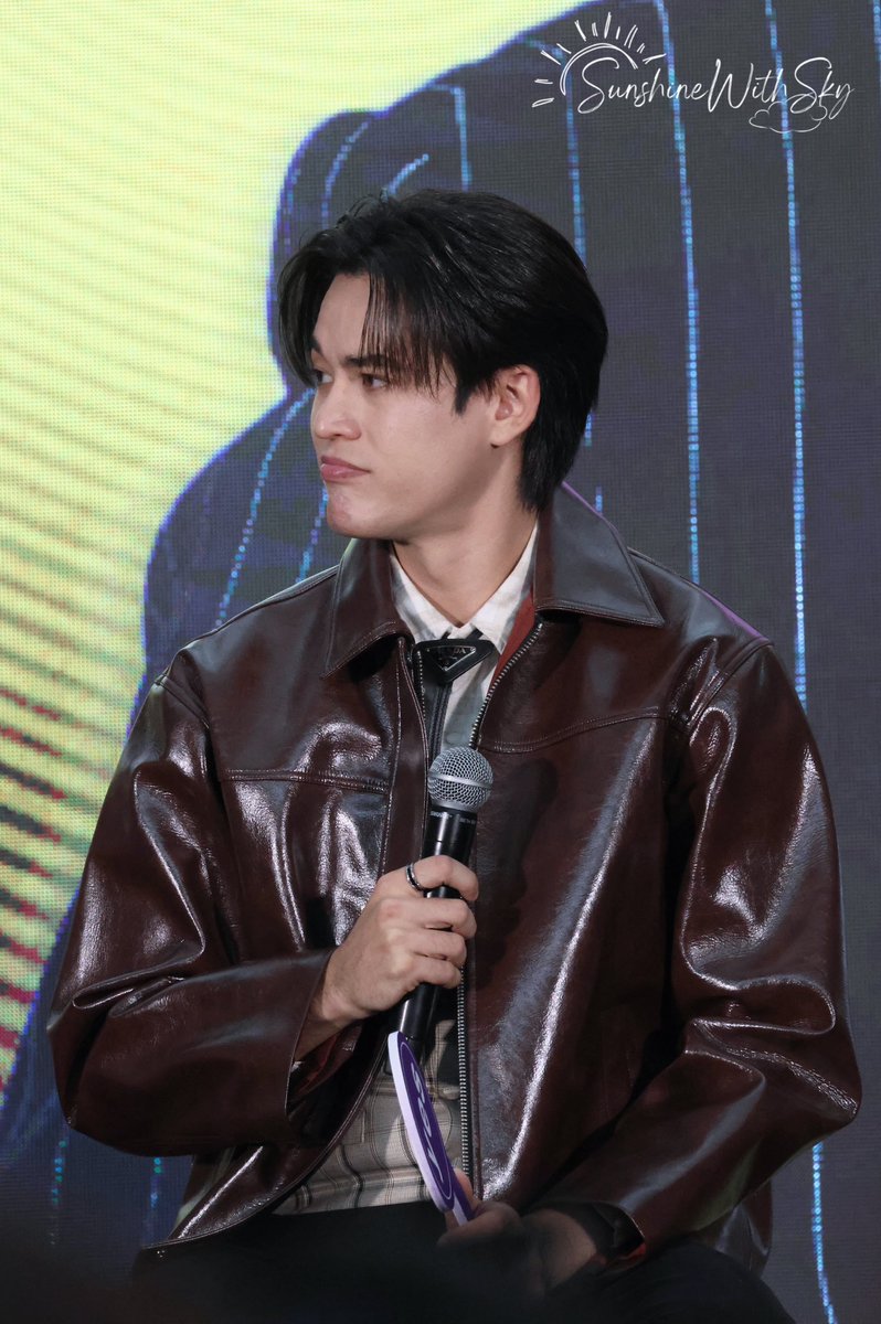 ☀️✨☁️ tweet media