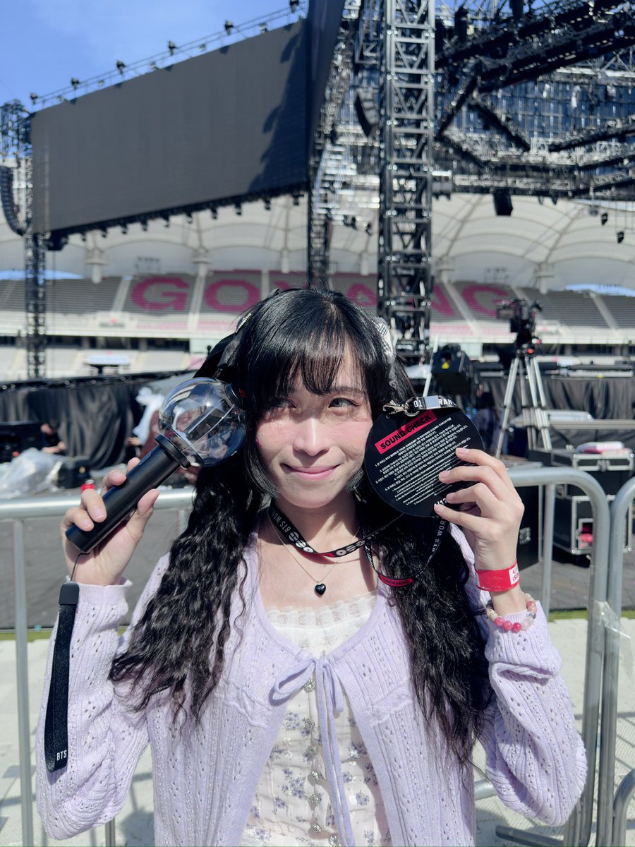 Madjjeu's ♡ tweet media