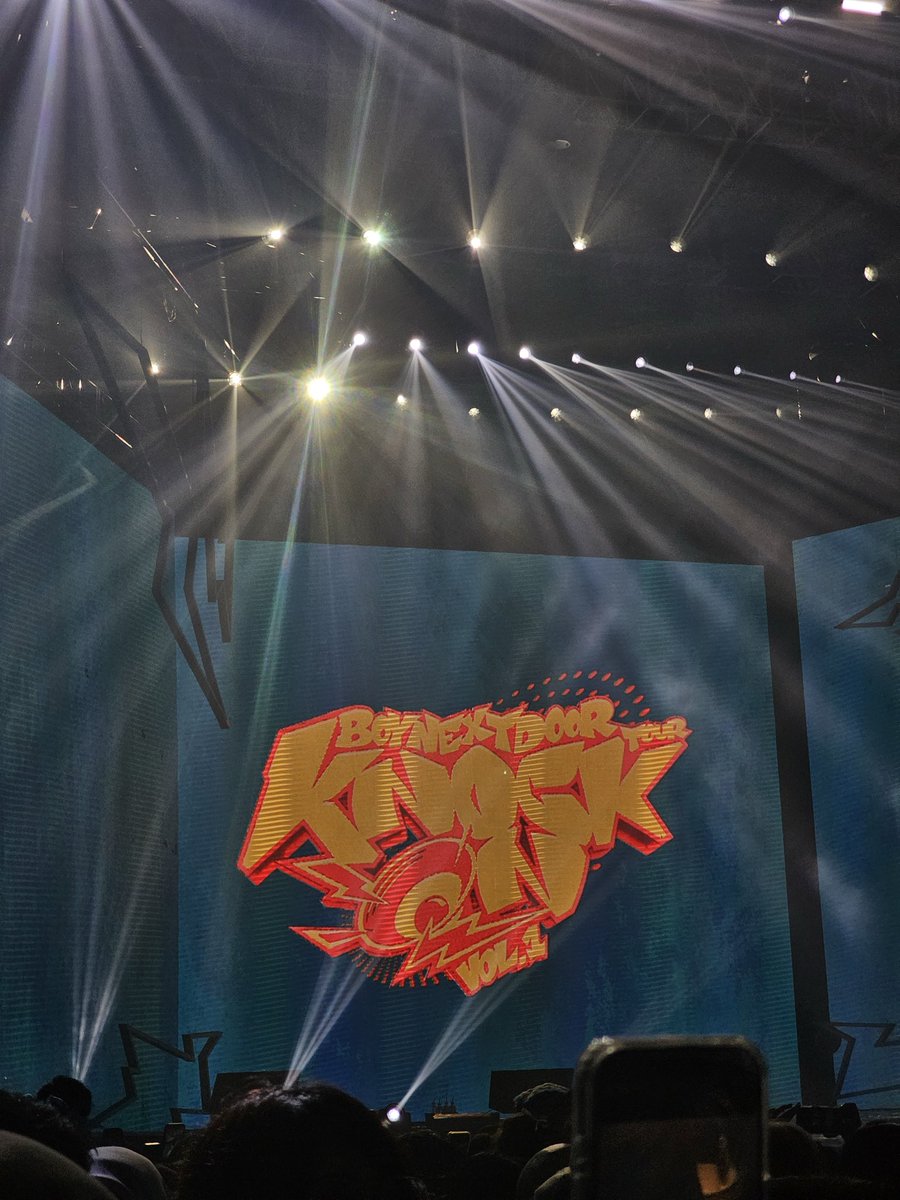 rftaeyou's tweet image. A year ago today!! Core memory ⚡️🫶🏻

#BOYNEXTDOOR #보이넥스트도어 #BND #KNOCK_ON_Vol_1 #KNOCK_ON_Vol_1_IN_JAKARTA