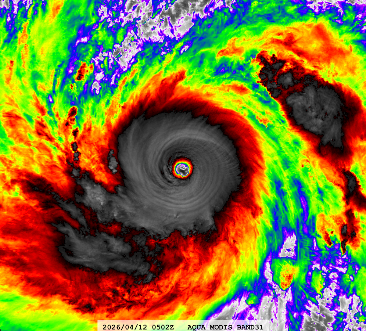 zeb199818's tweet photo. #04W Typhoon #SINLAKU
Satellite: #AQUA #MODIS
Channel :
BAND-27 (6.715 µm) 1-km
BAND-31 (11.030 µm) 1-km
Time : 2026/04/12 0502Z
Eye Temp (IR) : 22.32 °C
Eye Temp (WV) : -24.50955 °C
CPA : ~200 km
Data Source : LANCE Near Real Time (NRT) L1B https://t.co/BlspeAIDbD