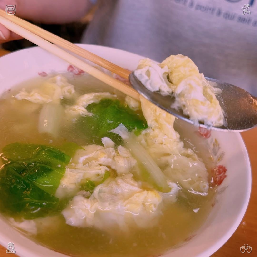BegonaEdi's tweet photo. Life's wisdom: a single serving of matcha dessert can solve most troubles; if not, indulge in a second. It's wonderfully aromatic and bursting with flavor! https://t.co/Yl4p3p839H