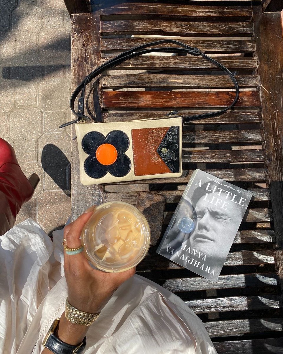 𝙡𝙮𝙣𝙣 tweet media