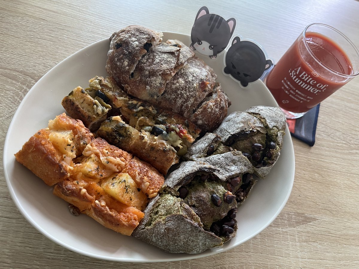 b1acatk's tweet photo. 맛점저.. 😋🍴 https://t.co/TCED8KqZ5A