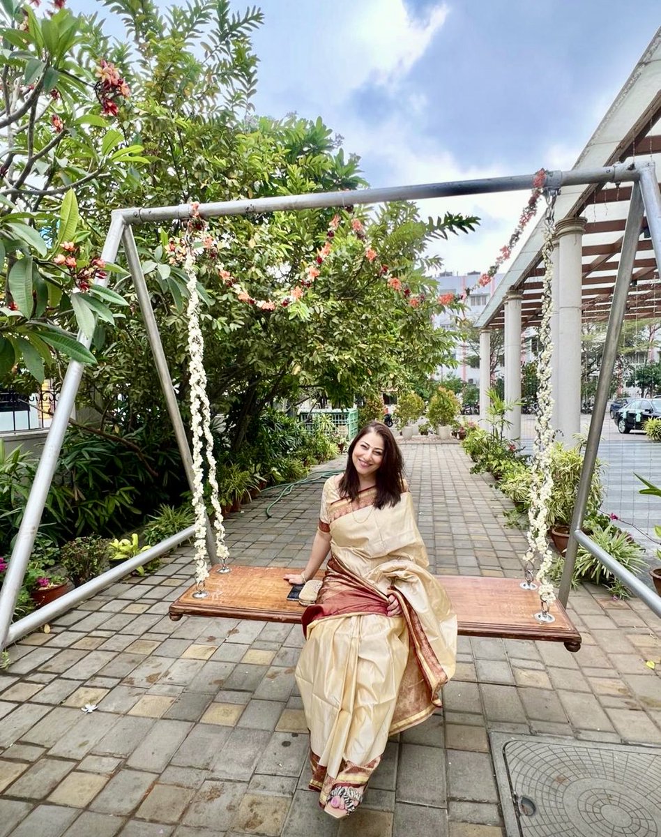 Sakal Bhatt tweet media