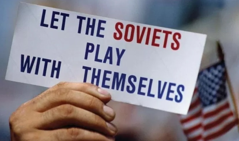 mariobianchi18's tweet image. Il #12aprile 1980 a Colorado Springs il comitato olimpico Usa ratifica la decisione presa dal Presidente #JimmyCarter dopo l’invasione sovietica dell’Afghanistan: boicottaggio delle Olimpiadi di Mosca. Il 20-1 Carter impose invano un ultimatum ai sovietici: ritiro delle truppe.