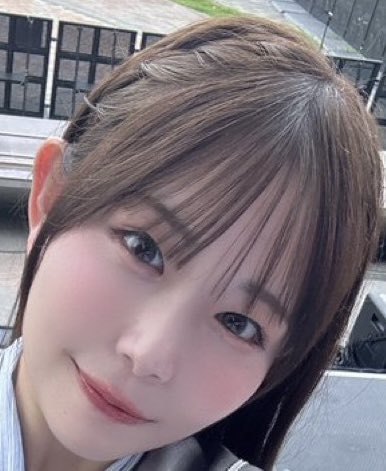nooy159357's tweet photo. かわいい…💕💕１回でもそういう目で見ちゃうと油断した時に大きくなっちゃう…💕演奏スキルに惚れないといけないのに…💕お顔見ながら触ると気持ちいい…💕💕💕 https://t.co/Mxibox2QhW