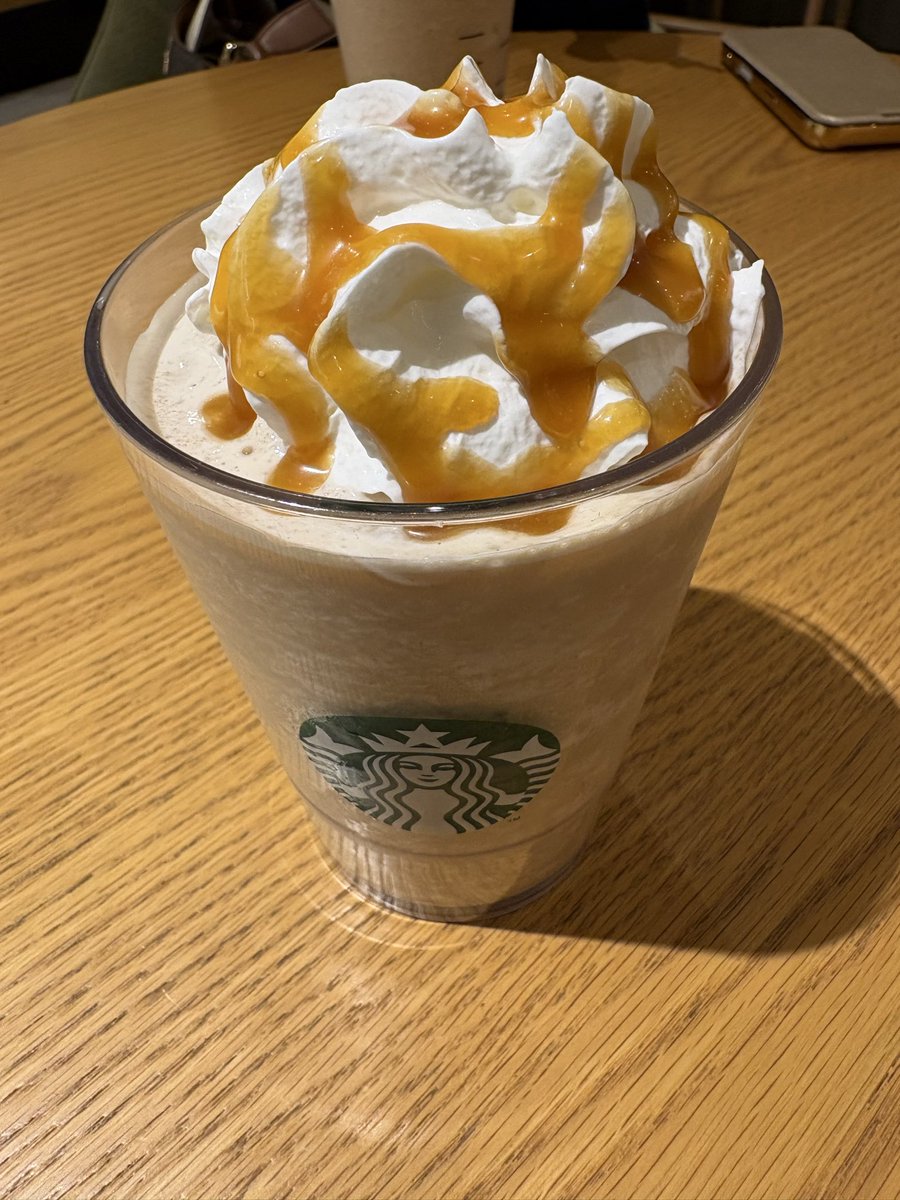 今日は隣街まで出かけがたら
中華が食べたかったので酢豚定食を食べて来ました。そして食後にスタバで買って飲んで来ました😊