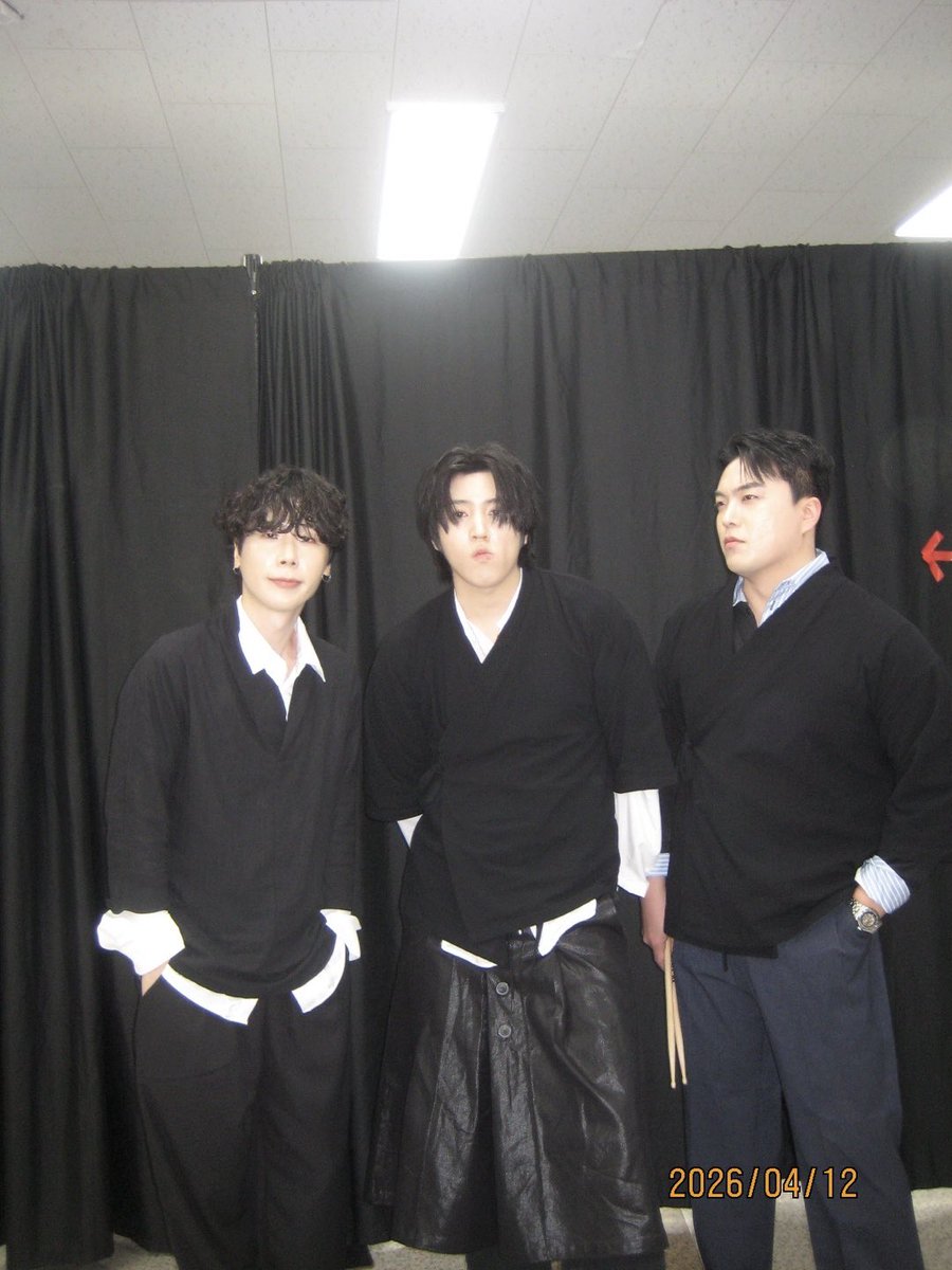 bandkikofficial's tweet image. 2026 LOVESOME – 조선미술관
2026. 04. 12 (Sun.)

오늘도 함께해 주셔서 감사합니다!

[SETLIST]

1. Sun
2. bella
3. piece of peace
4. Close
5. SIMPLE
6. AH

#KIK #킥 #キック #LOVESOME