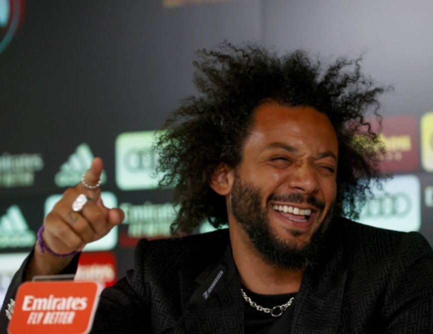 i_do_drugs_and_MADRID tweet media