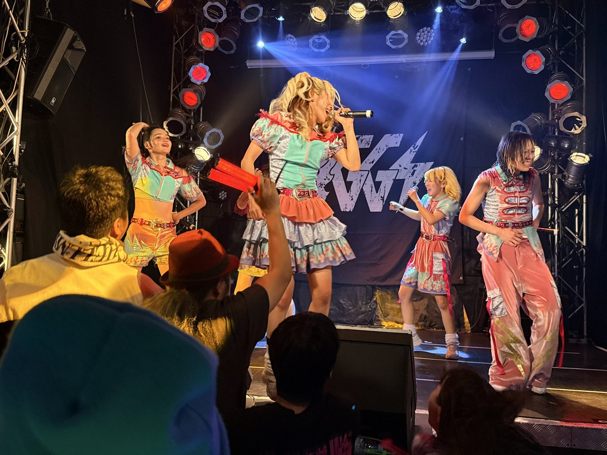 papazo7's tweet image. PIGGS大阪終了したので帰ります😊ライブも打ち上げもリリイベも楽しい大阪でした👍
遊んでくれた皆さまありがとうございました🙇‍♂️
また次もよろにくです👍
 #PIGGS 
 #PIGGS大阪